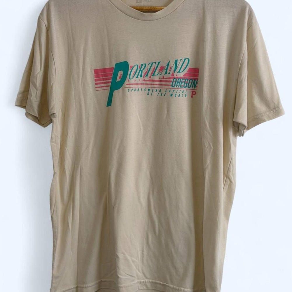 Portland Gear'PORTLAND OREGON SPORTSWEAR CAPITAL OF THE WORLD' T-Shirt Rare Sz L